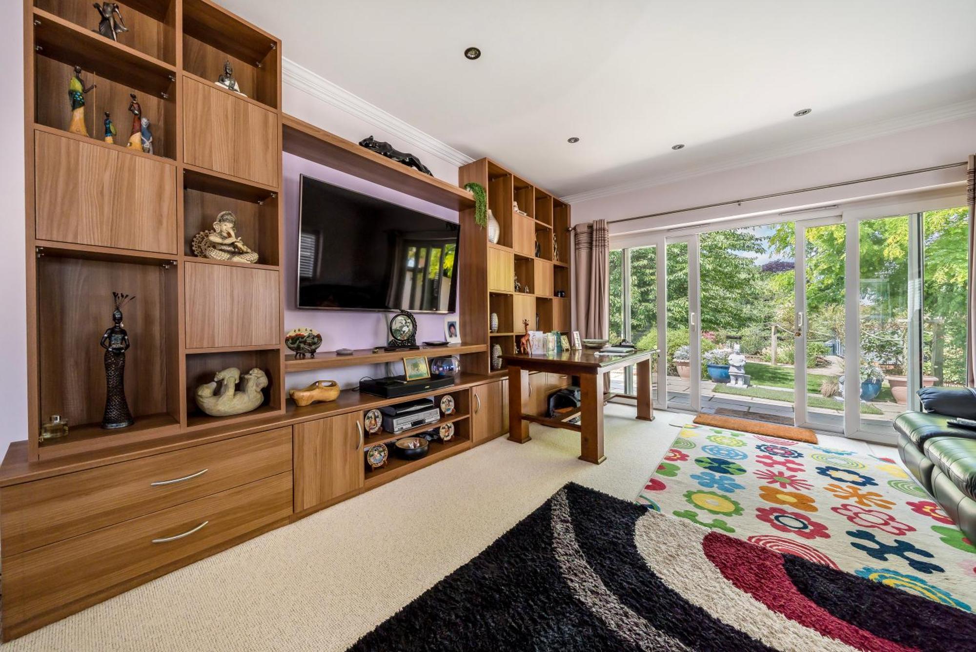 Serene Spacious Room Staines-upon-Thames Eksteriør billede